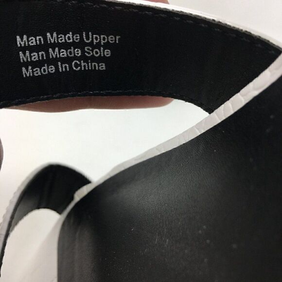 Rampage Women's Sandals White Black Size 9.5 Sienna Strappy Textured Buckle - Picture 9 of 9